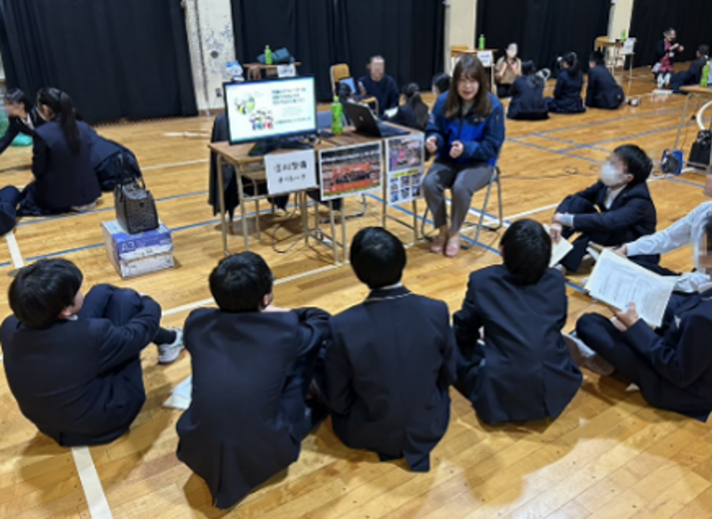 福岡市立柏原中学校での職業講話3